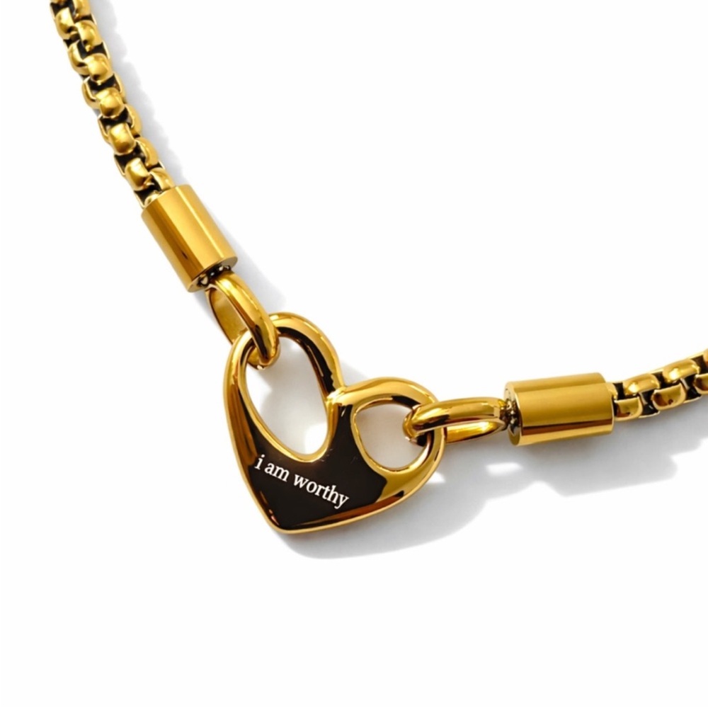 New! Gold “I Am Worthy” Necklace (3028)